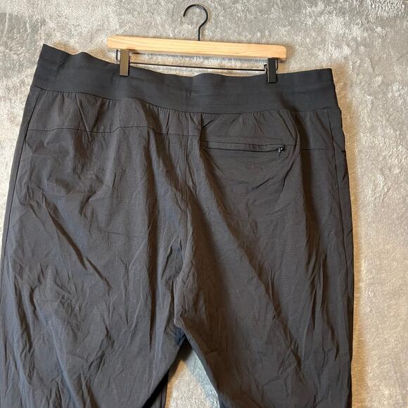Athleta Black Trekkie North Joggers Size 24‎ - Picture 7 of 7